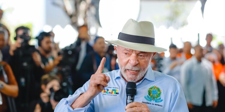 Lula diz sonhar em reverter privatizações de empresas estratégicas