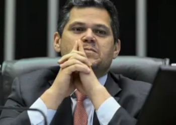 Congresso derruba vetos de Lula e libera repasses a municípios em ano eleitoral