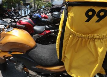 App 99 desenvolve tecnologia para monitorar motociclistas parceiros